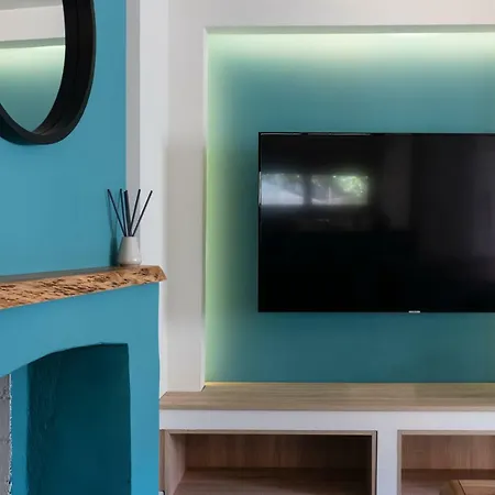 Center Ground Floor 2br With Small Yard & 1gbps Fiber Διαμέρισμα Καλαμάτα